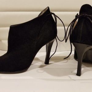 Fortuno Valentino black suede shoes size 8.5